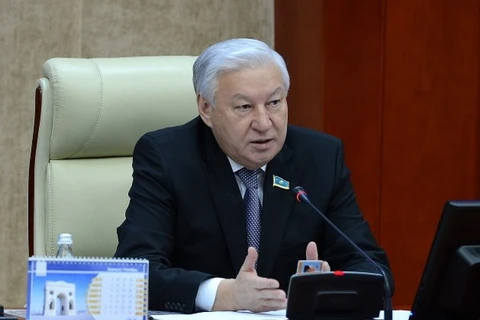 Chủ tịch Hạ viện Kazakhstan bắt đầu thăm chính thức Việt Nam