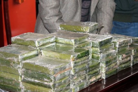 Trung Quốc phá đường dây buôn ma túy gần biên giới Việt Nam