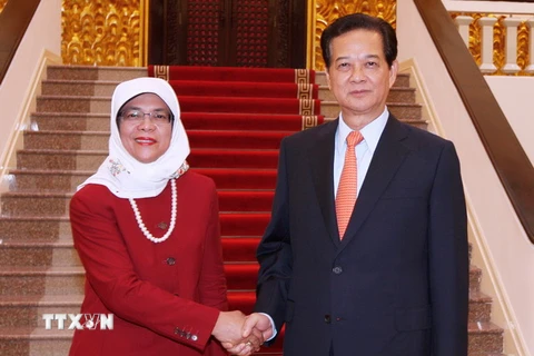 Thủ tướng Nguyễn Tấn Dũng tiếp Chủ tịch Quốc hội Singapore
