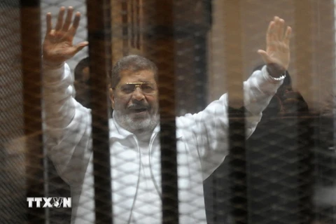 Cựu Tổng thống Ai Cập Mohamed Morsi lĩnh án tù 20 năm