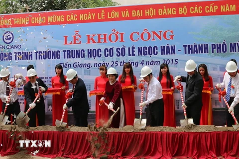 Tỉnh Tiền Giang tổ chức míttinh kỷ niệm 40 năm giải phóng 