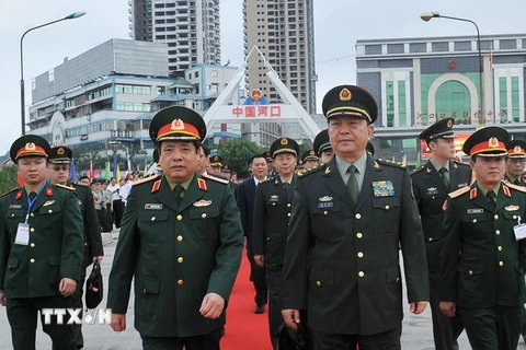 Tăng cường hợp tác quốc phòng biên giới hai nước Việt-Trung