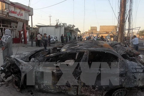 Hiện trường một vụ đánh bom ở phía đông bắc Baghdad. Ảnh minh họa. (Nguồn: AFP/TTXVN)