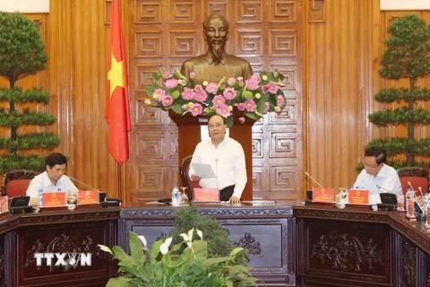 Phó Thủ tướng Nguyễn Xuân Phúc, Trưởng Ban Chỉ đạo phát biểu ý kiến. (Ảnh: Phương Hoa/TTXVN)