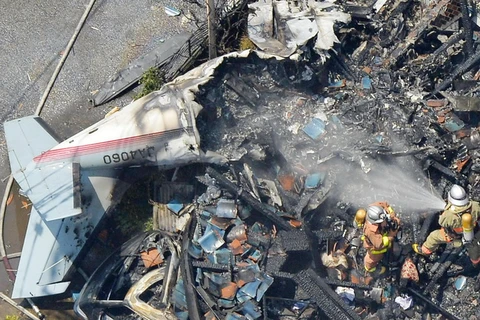 Một máy bay cỡ nhỏ đã đâm vào một khu vực dân cư ở thủ đô Tokyo vào ngày 26/7 vừa qua. (Nguồn: japantimes.co.jp)