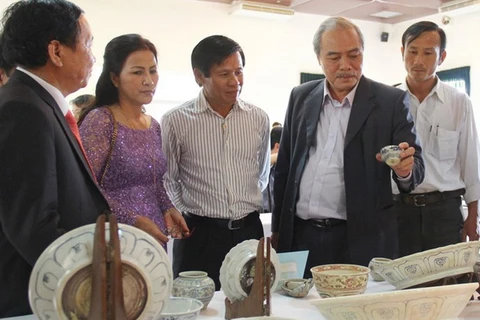 Trưng bày cổ vật từ tàu đắm ở vùng biển Quảng Nam, Quảng Ngãi