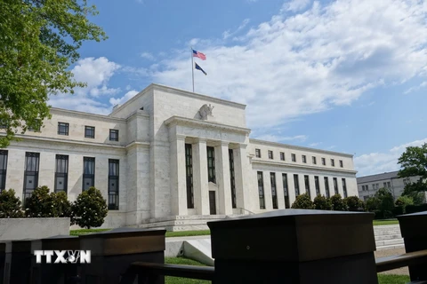 Quang cảnh bên ngoài trụ sở Fed ở Washington của Mỹ. (Ảnh: AFP/TTXVN)