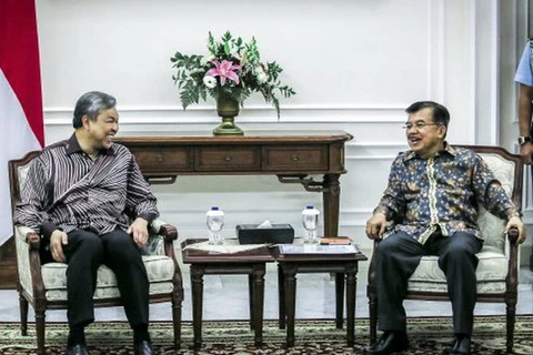 Phó Thủ tướng Malaysia Ahmad Zahid Hamidi và Phó Tổng thống nước chủ nhà Jusuf Kalla.(Nguồn: nst.com.my)