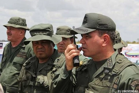 Bộ trưởng Quốc phòng Vladimir Padrino Lopez tại một buổi diễn tập quân sự ở bán đảo Paraguana, Tây Bắc Venezuela. (Nguồn: .eluniversal.com)
