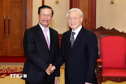 Tổng Bí thư Nguyễn Phú Trọng tiếp Phó Thủ tướng Chính phủ Lào Somsavad Lengsavath. (Ảnh: Thống Nhất/TTXVN)