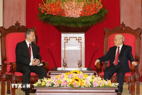 Tổng Bí thư Nguyễn Phú Trọng tiếp Chủ tịch Quốc hội Hungary Kover Laszlo thăm chính thức Việt Nam. (Ảnh: Trí Dũng/TTXVN)