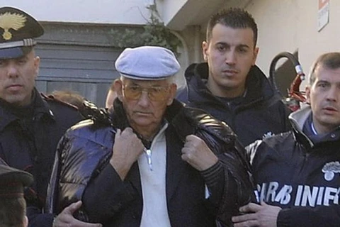 Peppino Marciano (giữa), một “ông trùm” của ‘Ndrangheta, bị bắt. (Nguồn: ilsecoloxix)