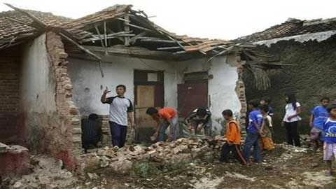 Động đất mạnh 6,1 độ Richter ở phía Tây Tây Bắc của Indonesia
