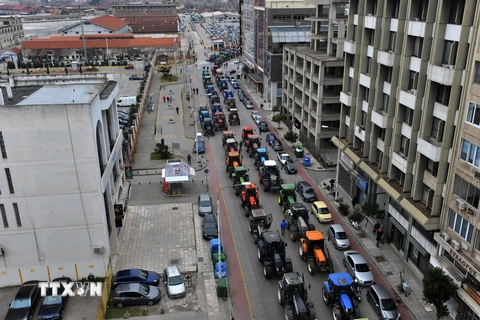 Các lái xe Hy Lạp biểu tình tại thủ đô Athens ngày 20/1 vừa qua. (Ảnh: AFP/TTXVN)