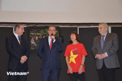 Đại sứ Việt Nam tại Pháp Nguyễn Ngọc Sơn phát biểu tại buổi lễ. (Ảnh: Bích Hà/Vietnam+) 