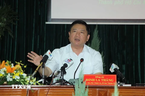 Ông Đinh La Thăng phát biểu chỉ đạo tại buổi làm việc. (Ảnh: Thanh Vũ/TTXVN)