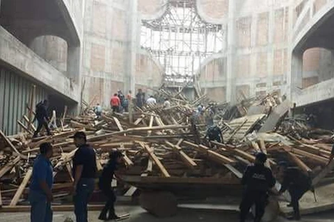 Sập mái nhà thờ tại Mexico khiến nhiều người thương vong