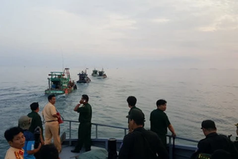 Khởi tố vụ ngư dân vây tàu, bắt cán bộ biên phòng ở biển An Minh