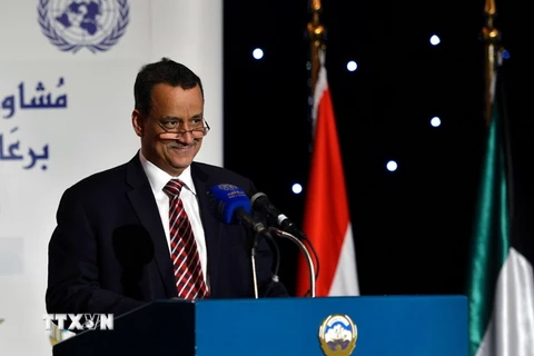 Đặc phái viên Liên hợp quốc về vấn đề Yemen Ismail Ould Cheikh Ahmed phát biểu trong cuộc họp báo ở Kuwait City ngày 26/5 vừa qua. (Ảnh: AFP/TTXVN)