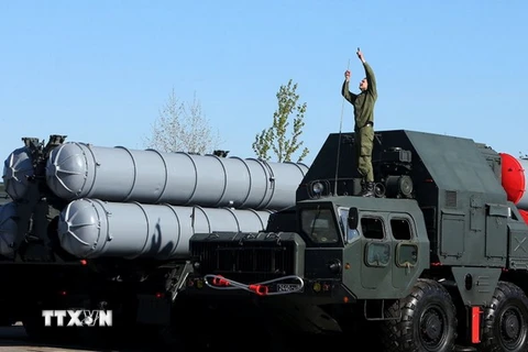 Hệ thống phòng thủ tên lửa S-300 của Nga. (Nguồn: Sputnik/TTXVN)