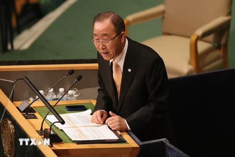 Tổng thư ký Liên hợp quốc Ban Ki-moon phát biểu tại phiên họp Đại hội đồng LHQ ở New York, Mỹ ngày 20/9. (Ảnh: AFP/TTXVN)