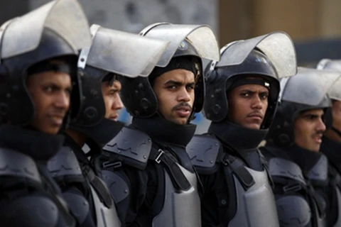 Cảnh sát chống bạo động ở Ai Cập (Nguồn: Reuters)