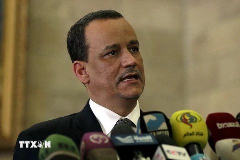 Đặc phái viên Liên hợp quốc về vấn đề Yemen Ismail Ould Cheikh Ahmed trong cuộc họp báo ở Sanaa của Yemen. (Ảnh: AFP/TTXVN)
