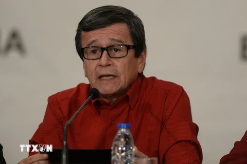Đại diện cấp cao ELN Pablo Beltran trong cuộc họp báo ở Caracas ngày 10/10 vừa qua. (Ảnh: AFP/TTXVN)