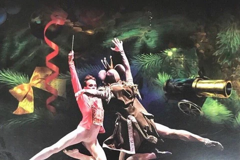 Nghệ sỹ Nga diễn vở ballet kinh điển “Kẹp hạt dẻ” tại Hà Nội