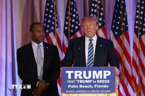 Ông Donald Trump - bên phải. (Ảnh: AFP/TTXVN)