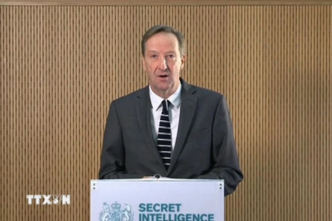 Giám đốc MI6 Alex Younger phát biểu tại London, Anh ngày 8/12 vừa qua. (Ảnh: Reuters/TTXVN)