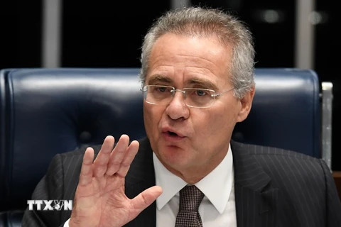 Chủ tịch Thượng viện Brazil Renan Calheiros tại phiên điều trần ở Thượng viện tại thủ đô Brasilia ngày 1/12 vừa qua. (Ảnh: AFP/TTXVN)