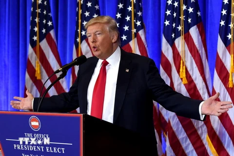 Tổng thống đắc cử Mỹ Donald Trump phát biểu trong cuộc họp báo ở New York ngày 11/1 vừa qua. (Ảnh: AFP/TTXVN)