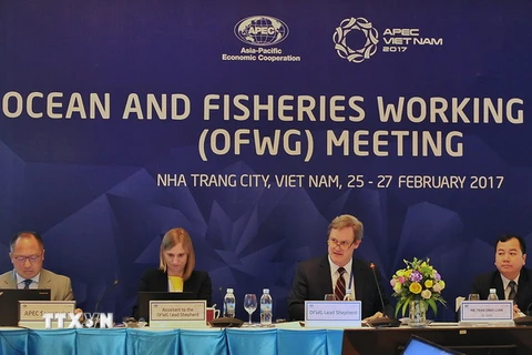 Đoàn chủ tịch cuộc họp Nhóm công tác về nghề cá và đại dương (OFWG). (Ảnh: Nguyễn Khang/TTXVN)