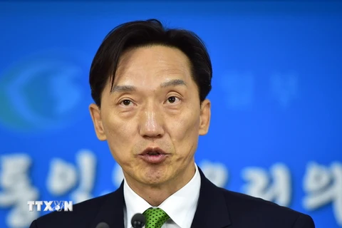 Người phát ngôn Bộ Thống nhất Hàn Quốc Lee Duk-Haeng. (Ảnh: AFP/TTXVN)