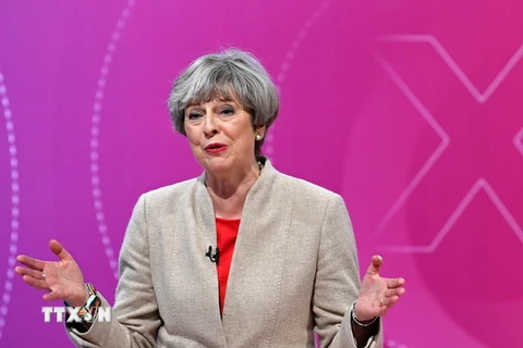 Thủ tướng Anh Theresa May tại một sự kiện ở York, miền bắc nước Anh ngày 2/6 vừa qua. (Ảnh: AFP/TTXVN)
