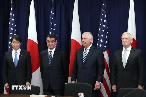 Nhật Bản và Mỹ bắt đầu các cuộc thảo luận an ninh cấp cao tại thủ đô Washington. (Ảnh: AFP/TTXVN)