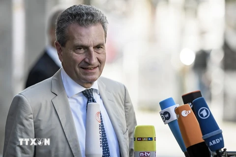 Ủy viên phụ trách ngân sách của Liên minh châu Âu (EU) Guenther Oettinger. (Ảnh: EPA/TTXVN)