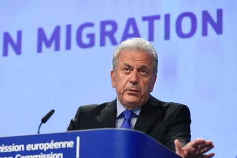 Ủy viên phụ trách vấn đề di cư Dimitris Avramopoulos. (Ảnh: AFP/TTXVN)