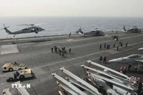 Tàu USS Nimitz. (Ảnh: AFP/TTXVN phát)