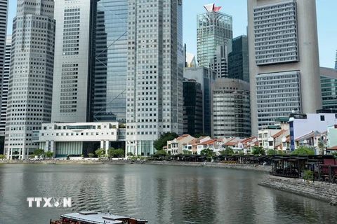 Quận tài chính ở Singapore. (Ảnh: AFP/TTXVN)