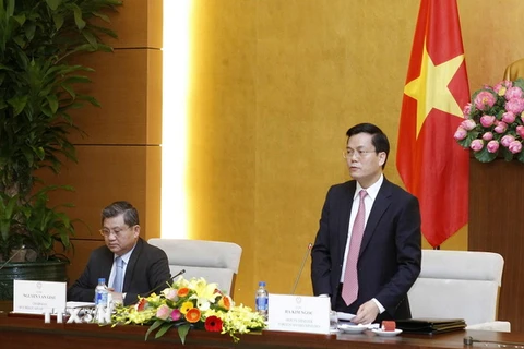 Thứ trưởng Bộ Ngoại giao Hà Kim Ngọc, Phó Trưởng ban Tổ chức APPF- 26 phát biểu. (Ảnh: Văn Điệp/TTXVN)