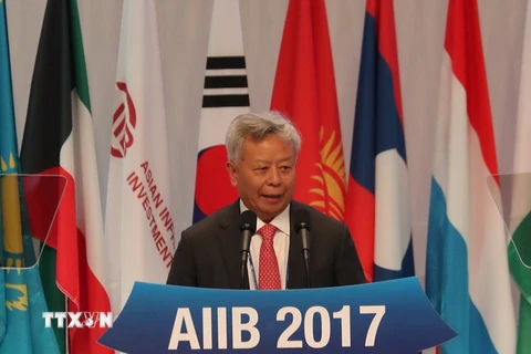 Chủ tịch AIIB Kim Lập Quần phát biểu tại Hội nghị thường niên AIIB, Jeju, ngày 16/6 vừa qua. (Ảnh: Yonhap/TTXVN)