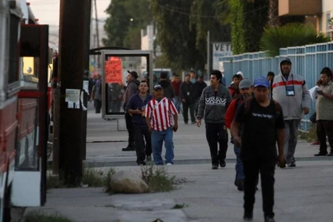 Công nhân của các nhà máy tại một khu công nghiệp ở Tijuana, Mexico. (Nguồn: Reuters)