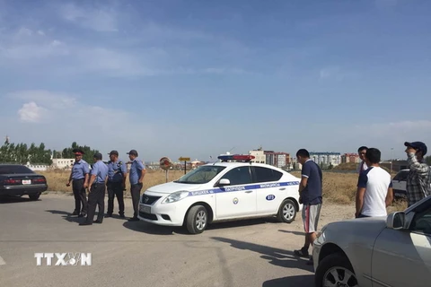 Cảnh sát Kyrgyzstan. (Ảnh: THX/TTXVN)