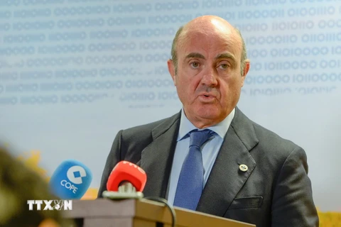Bộ trưởng Kinh tế Tây Ban Nha Luis de Guindos. (Ảnh: AFP/TTXVN)