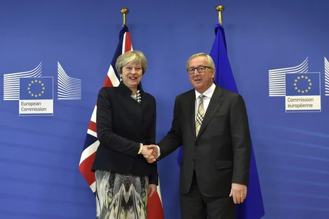 Cờ EU và Vương quốc Anh trên một phố ở London. (Ảnh: AFP/Getty Images)