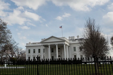 Quang cảnh bên ngoài Nhà Trắng tại thủ đô Washington DC., Mỹ. (Ảnh: THX/TTXVN)