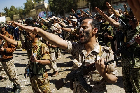 Phiến quân Houthi tại thủ đô Sanaa. (Ảnh: AFP/TTXVN)