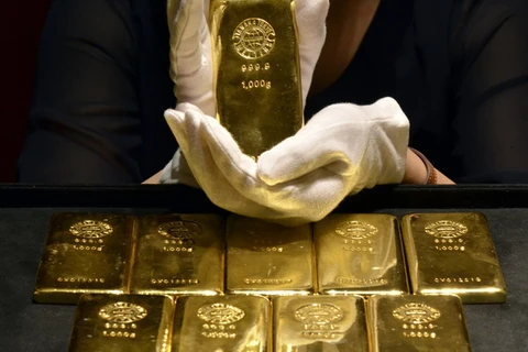 Vàng được bày bán tại Tokyo, Nhật Bản. (Ảnh: AFP/TTXVN)